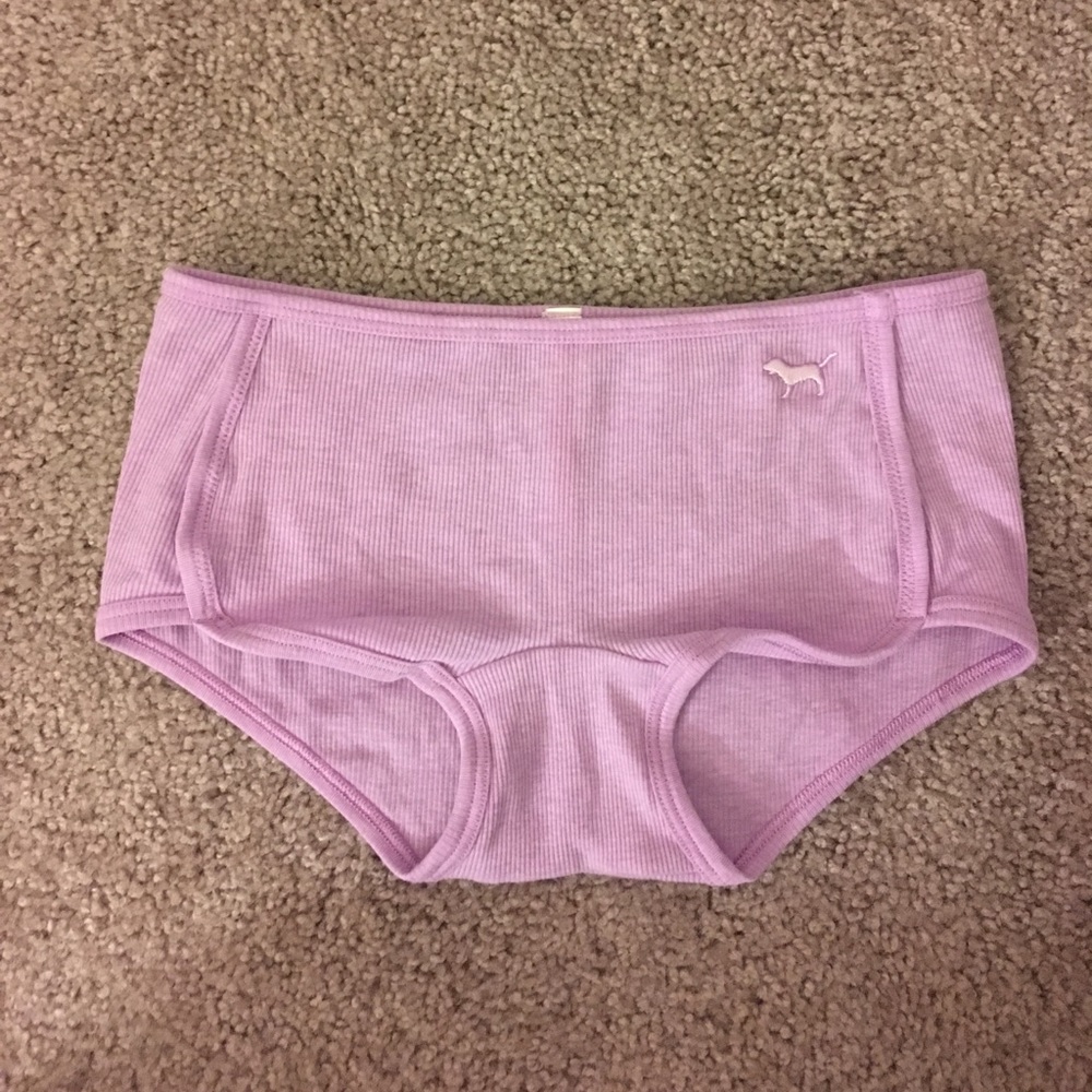 Cute Victoria's Secret lilac low rise boy short XS