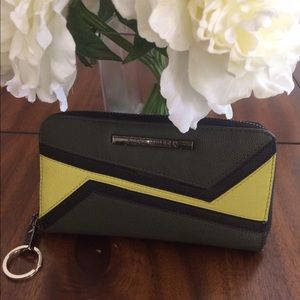 Steve madden wallet