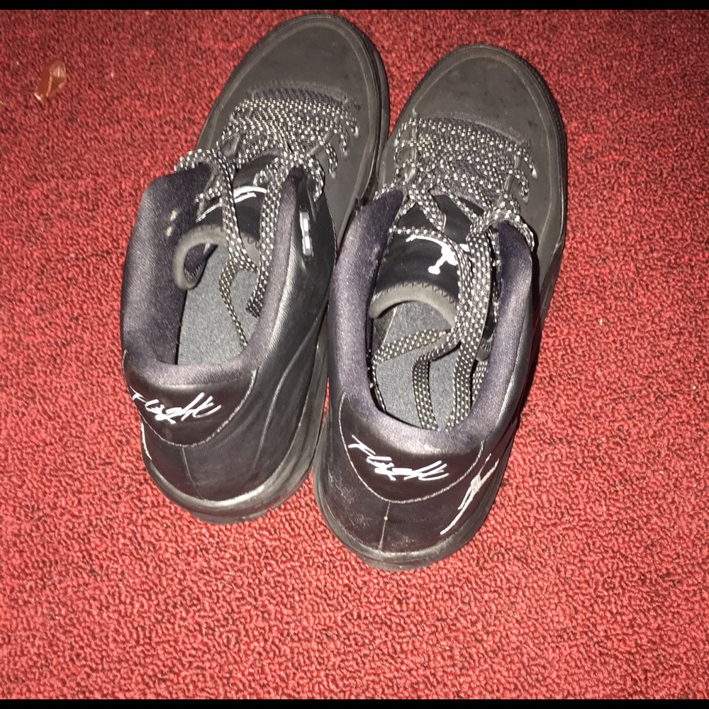 Shoes - Picture 3 of 3