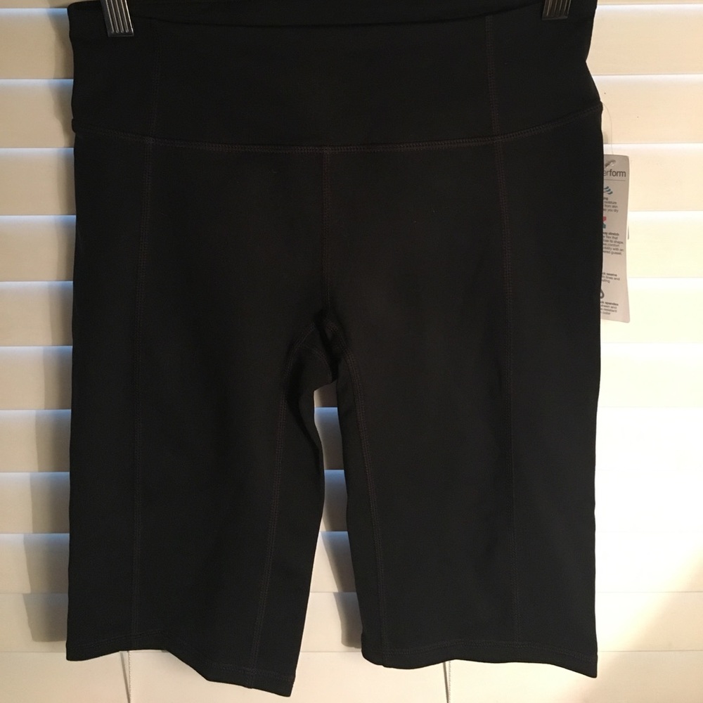 Gap Fit running shorts! New with tags! Black!
