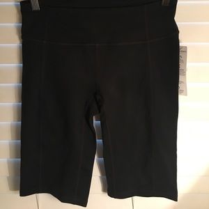 Gap Fit running shorts! New with tags! Black!