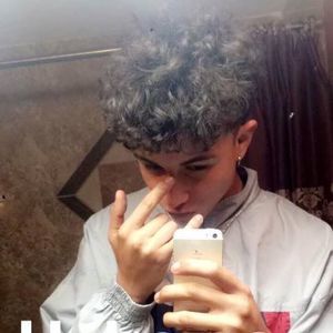 Meet your Posher, Manuel