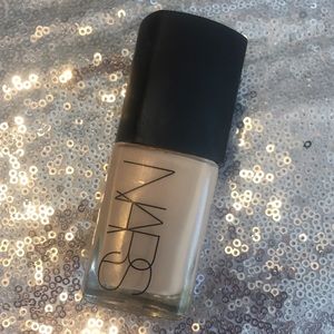 NARS foundation - mont blanc