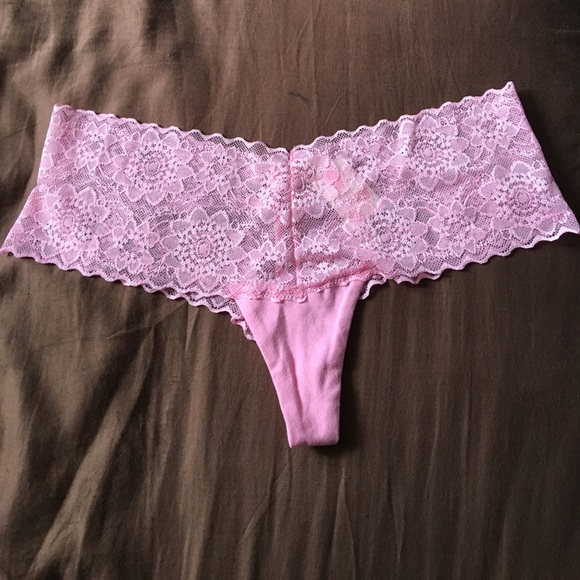 Pink Undies/thongs - Picture 3 of 5