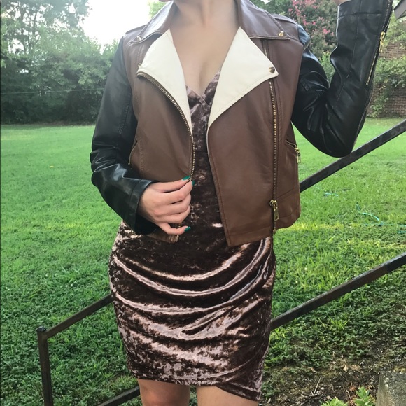 Velvet, mauve, size Large Forever 21 party dress! - Picture 3 of 4