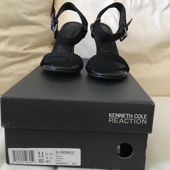 Kenneth Cole Reaction 3" heels - Picture 3 of 5