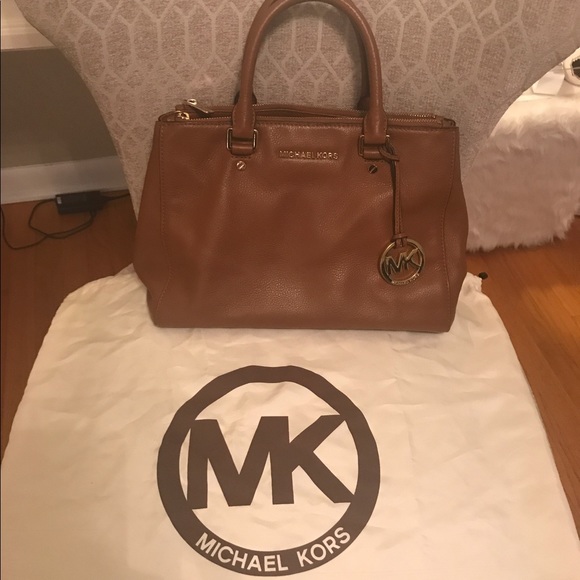 Michael Kors Dressy Bedford Satchel - Picture 2 of 3