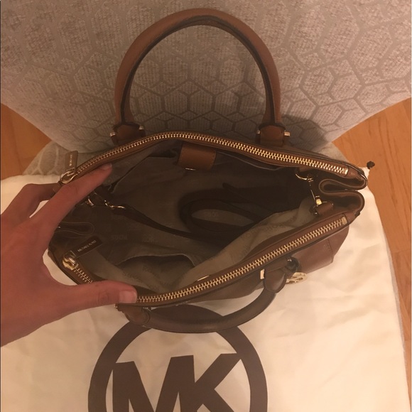 Michael Kors Dressy Bedford Satchel - Picture 3 of 3