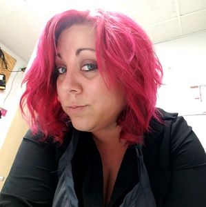 Meet your Posher, Toni