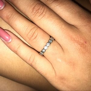 PANDORA Alluring Brilliant Ring