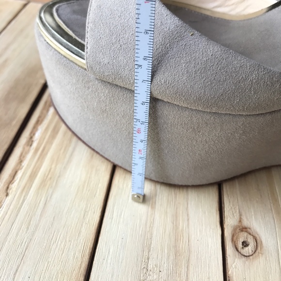 Jimmy Choo Grey suede wedge heels size 9 (size 39) - Picture 4 of 7