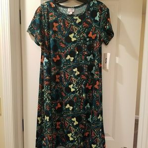 SMALL LULAROE DISNEY CARLY