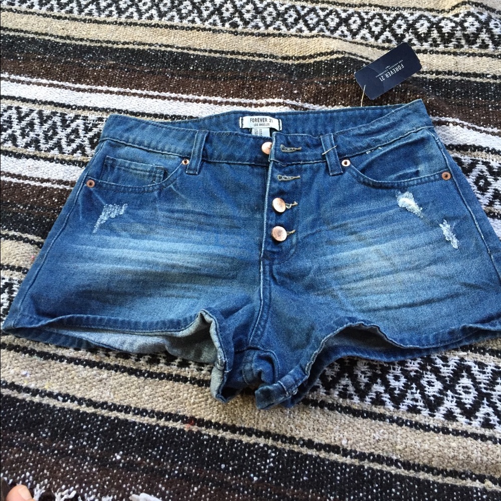 High wasted shorts Forever 21