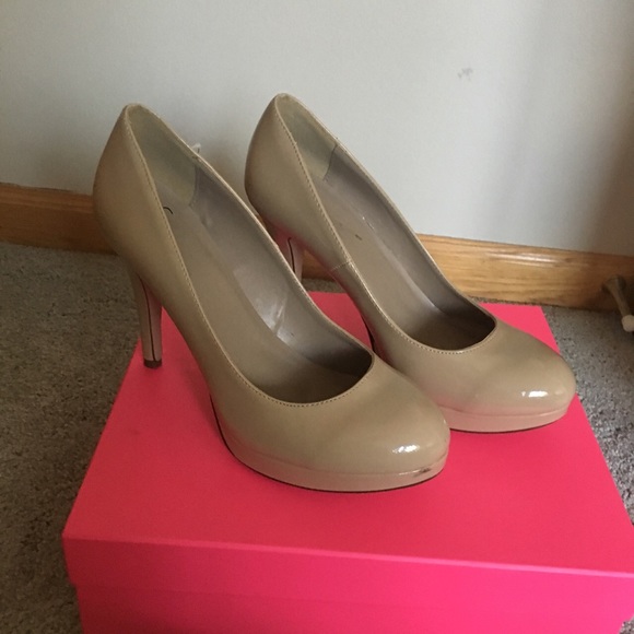 NUDE HEELS - Picture 2 of 3