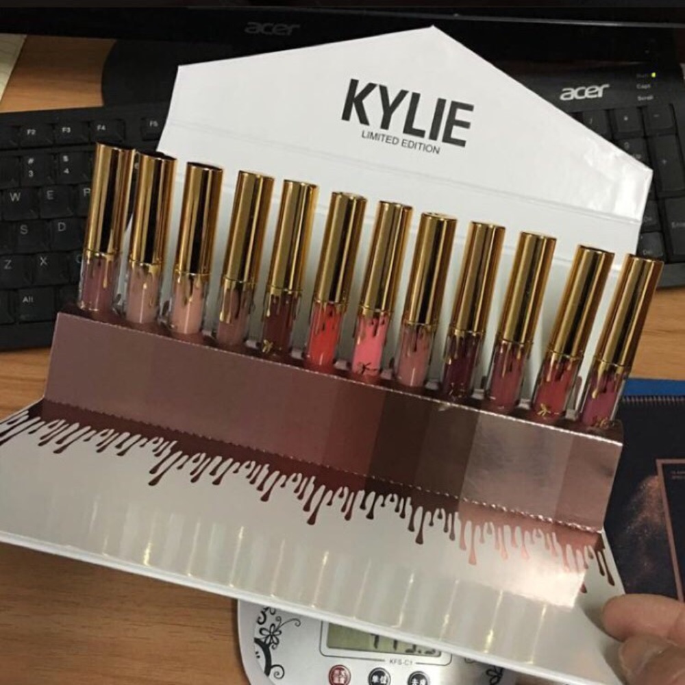 Kylie 12 pk lipgloss lip stain Lipstick NEW