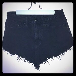BDG black highwasted shorts