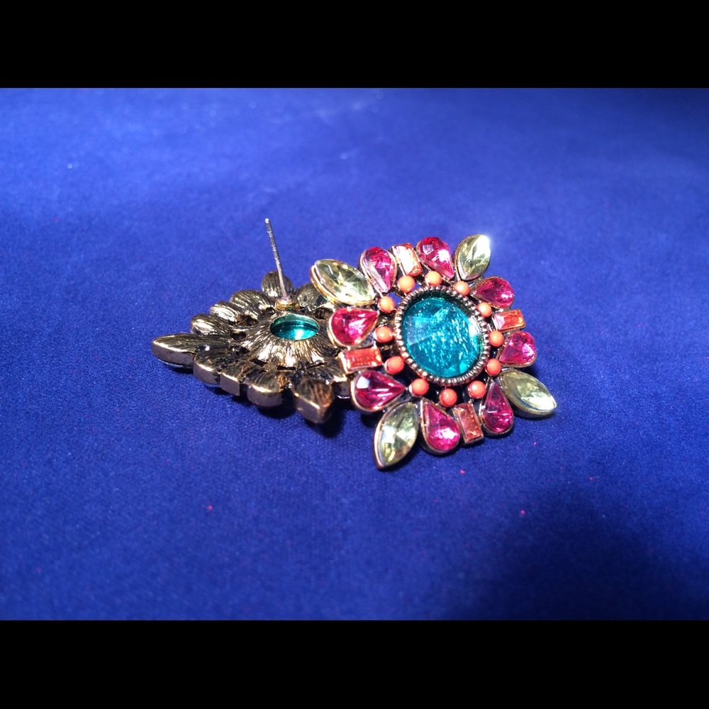 💎💎Betsey Johnson Earrings DONATING SATURDAY