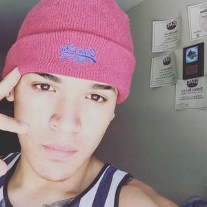 Meet your Posher, Dennis