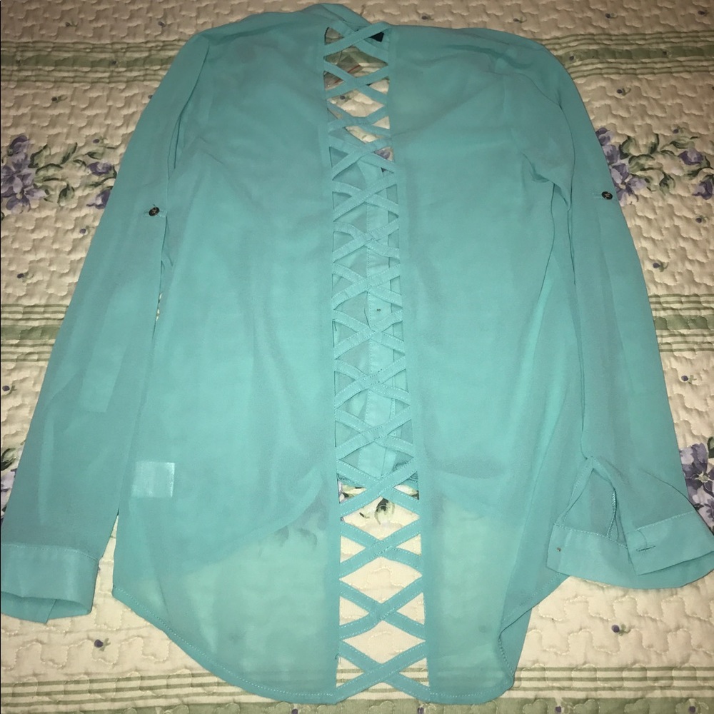Woman blouse - Picture 2 of 3