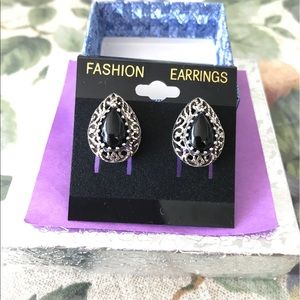 Vintage black onyx scroll earrings