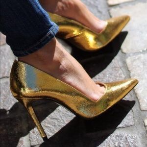 Zara gold crackle leather pump 38/7.5 EUC