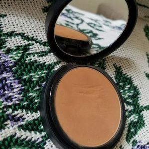 BarePro Powder Foundation Hazelnut