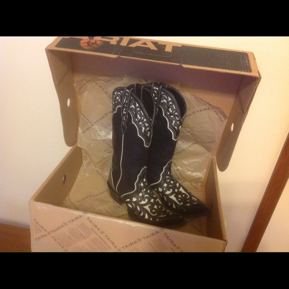 Women's Ariat Presidio Cowboy Boot