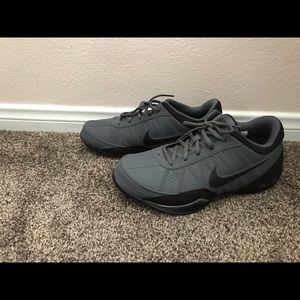 Nike Air Ring Leader Low