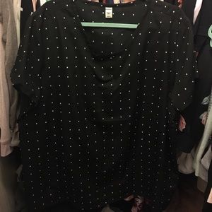 Old Navy black and white square top