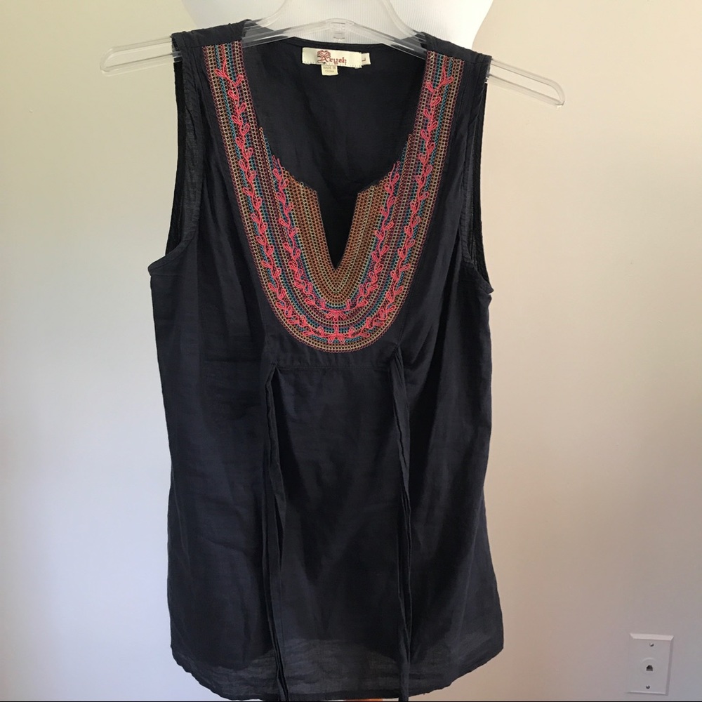 Aryeh sleeveless top