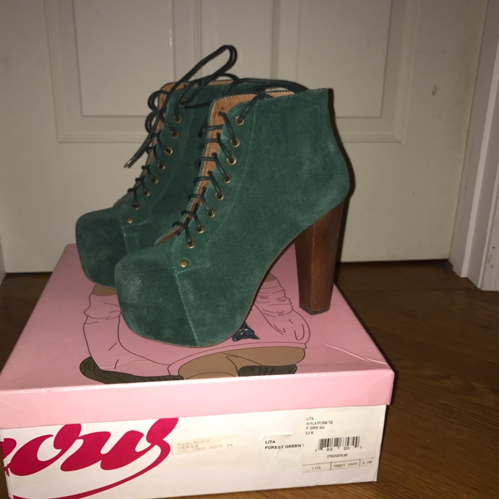 Women shoes