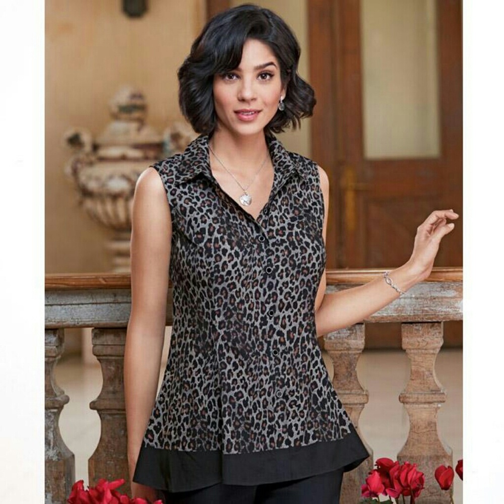 Animal-Printed Swing Top in Misses