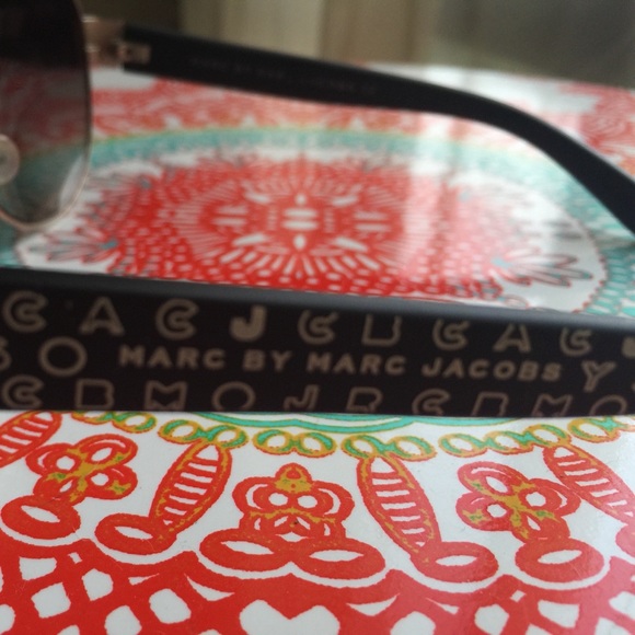 Marc by Marc Jacobs Aviators - Picture 3 of 7