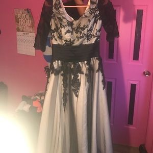 Black and white Dress