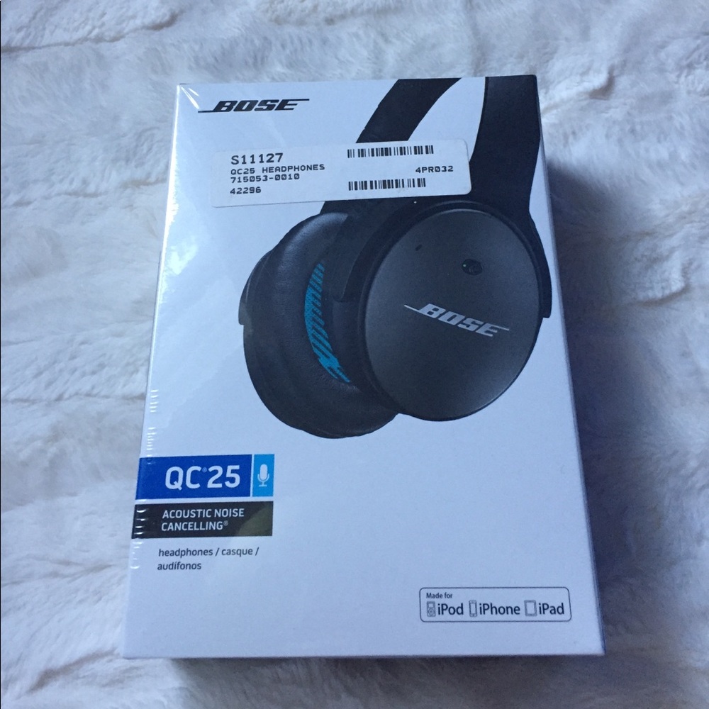 Bose: Acoustic Noise Cancelling Headphones