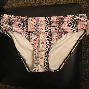 NWT VS bathing suit bottoms