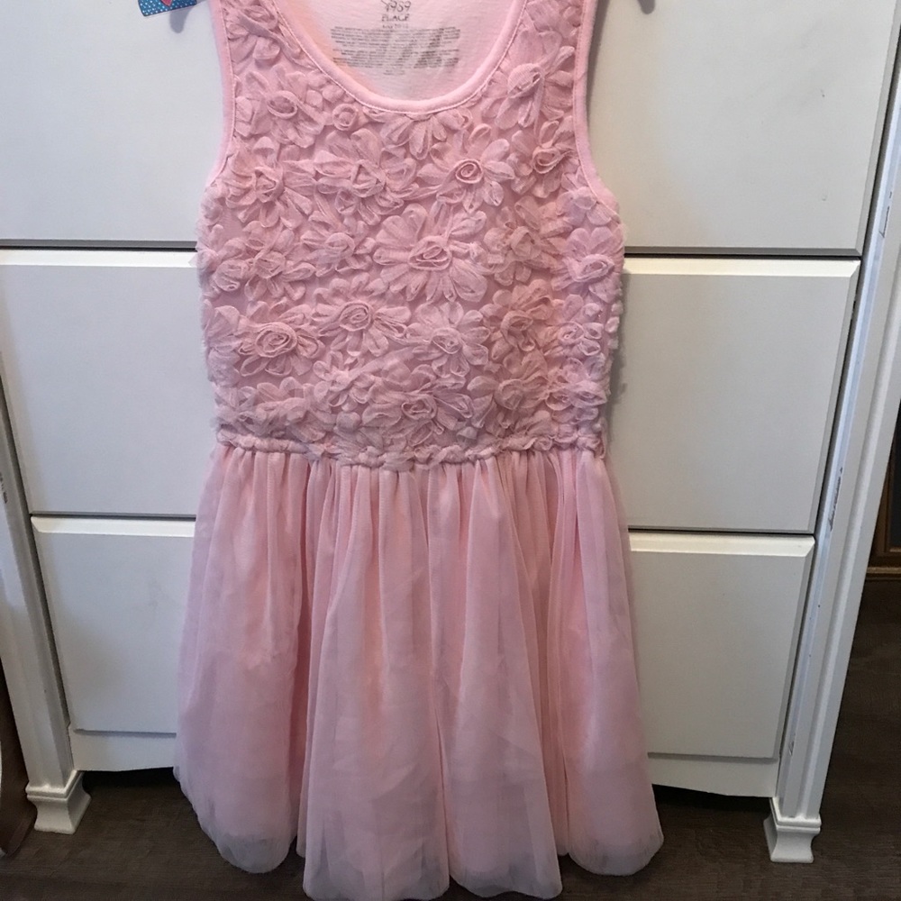 Girl's dress