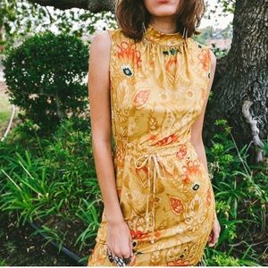 Novella Royale Lucinda Dress Size Small