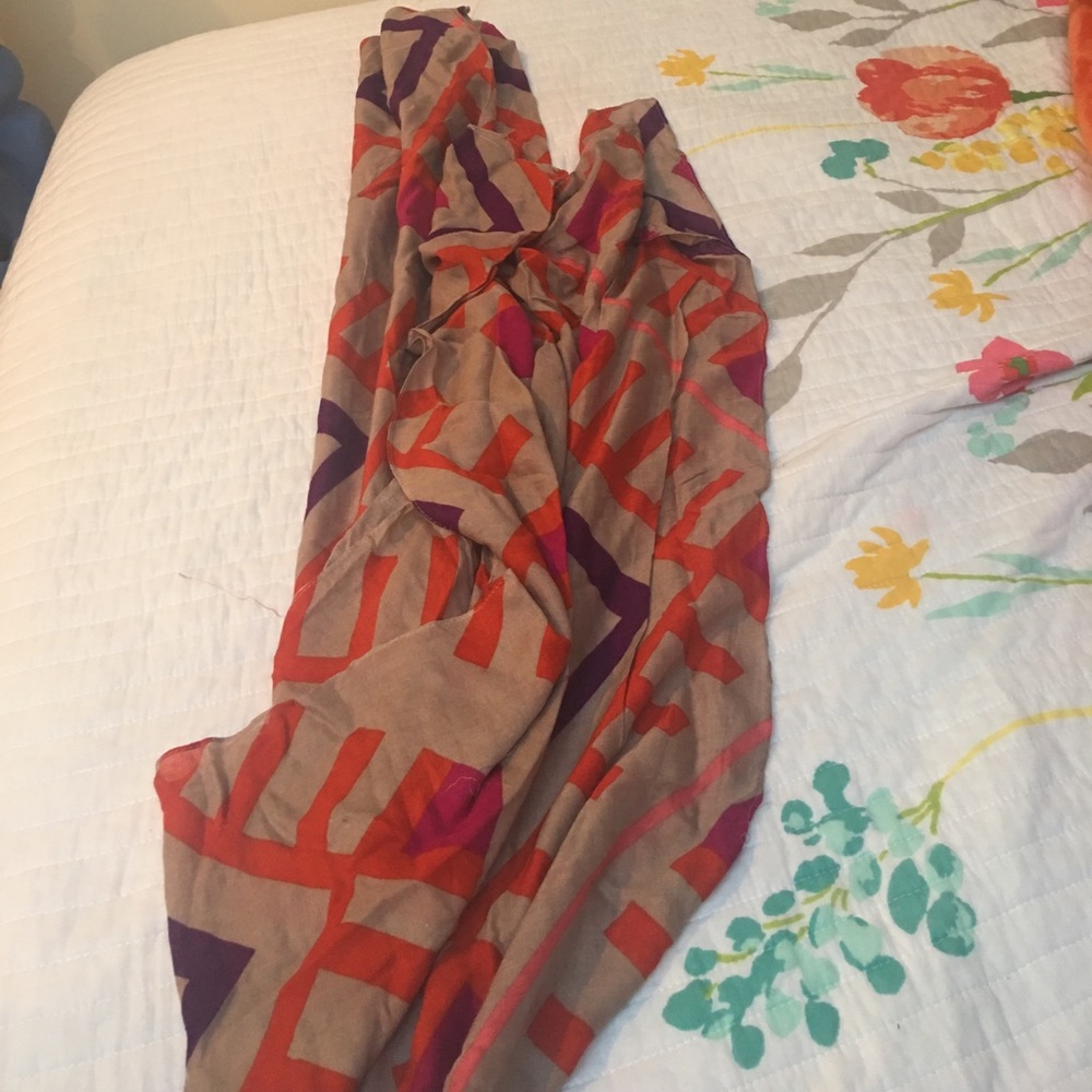 Michael stars scarf- never been used