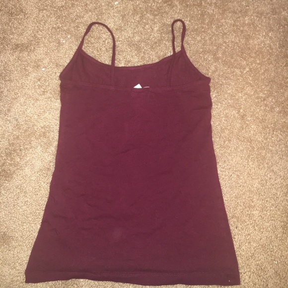 Burgundy tank top - Picture 2 of 3