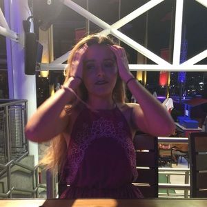 Meet your Posher, Vanessa