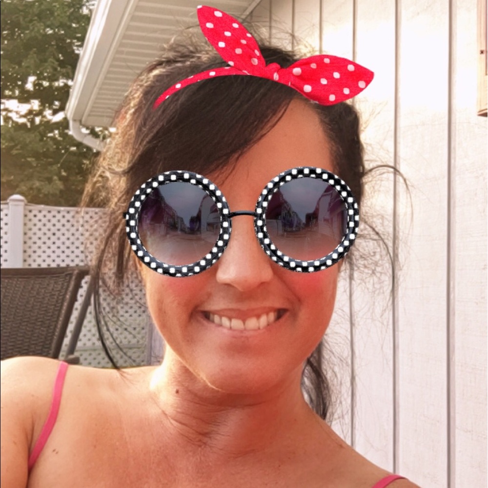 Meet your Posher, Cheri