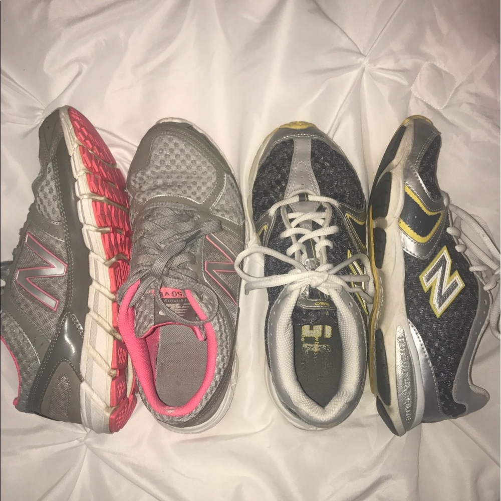 2 pairs of New balance running shoes