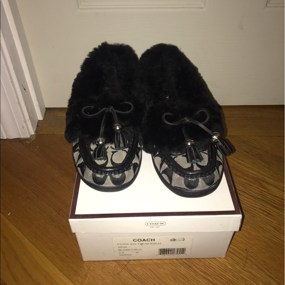 Women's shoes