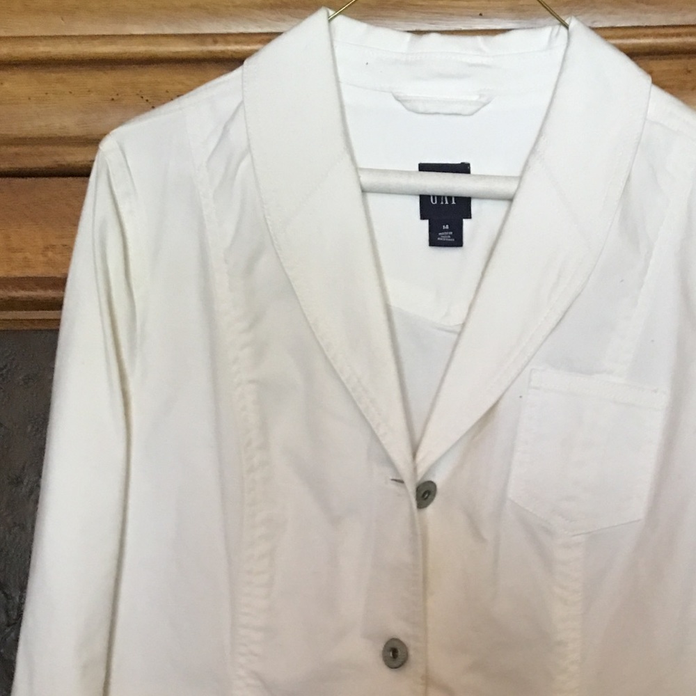 White, Gap blazer / jacket lightweight size 14
