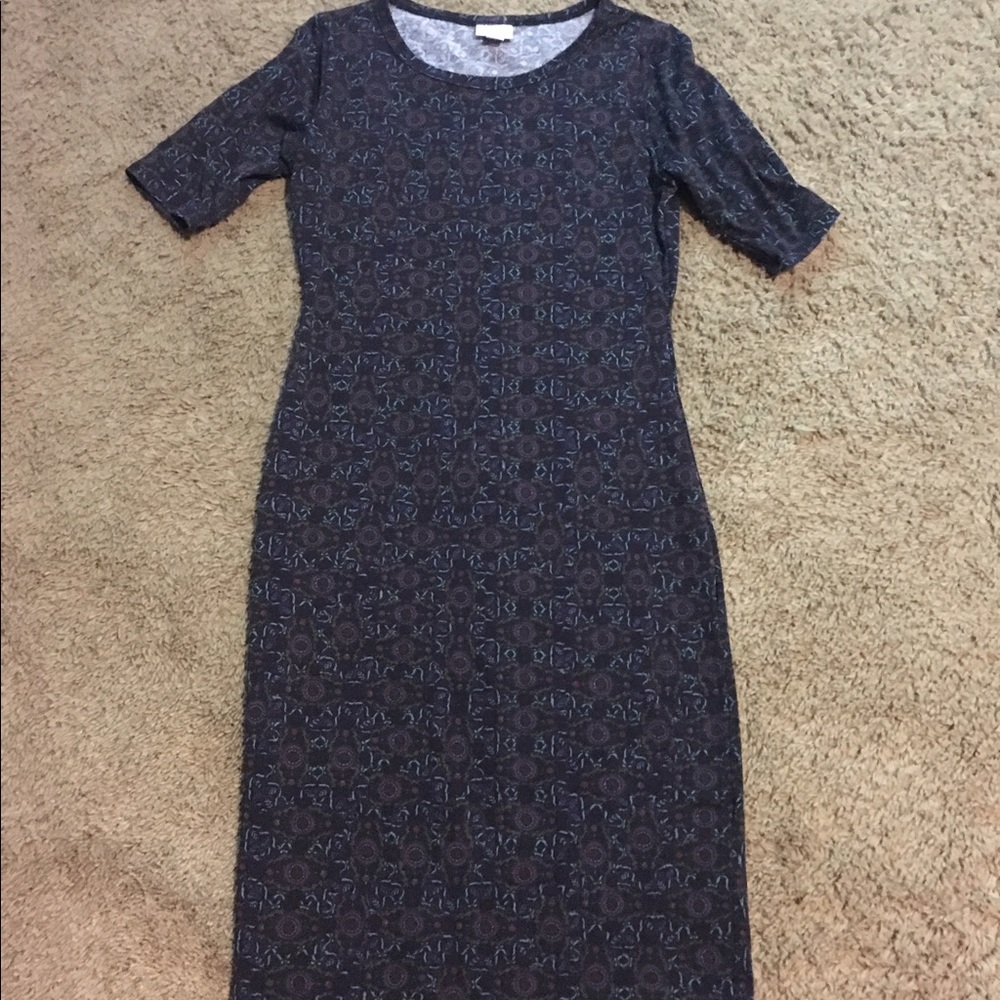 LuLaroe Julia Dress size Small