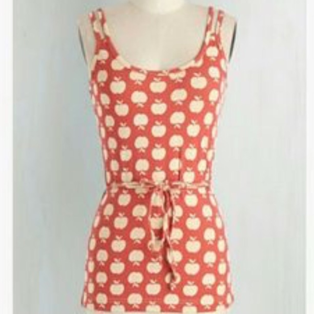 🍎ModCloth Effie's Heart Riviera Tank in Pomme
