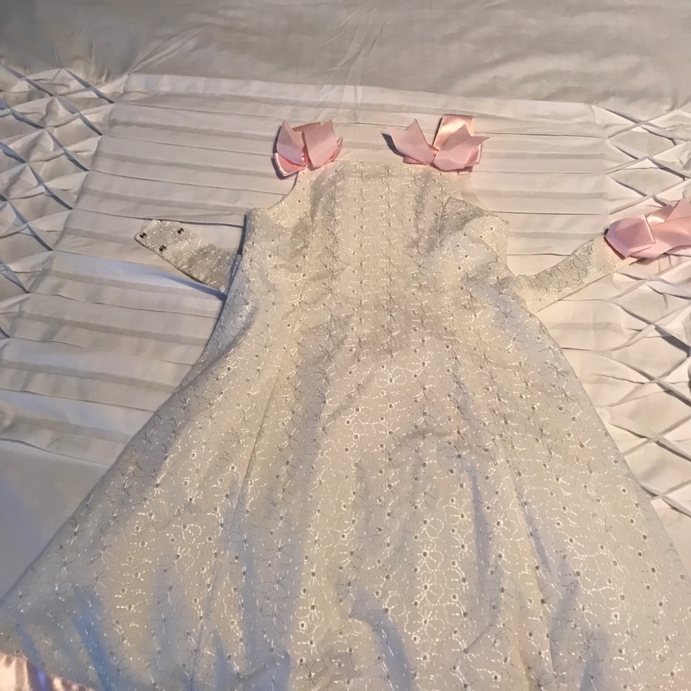 Girl's dress