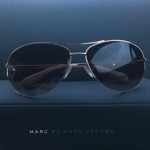 Marc Jacobs sunglasses!