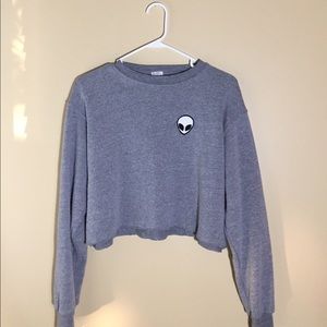 BRANDY MELVILLE ALIEN PATCH SWEATSHIRT